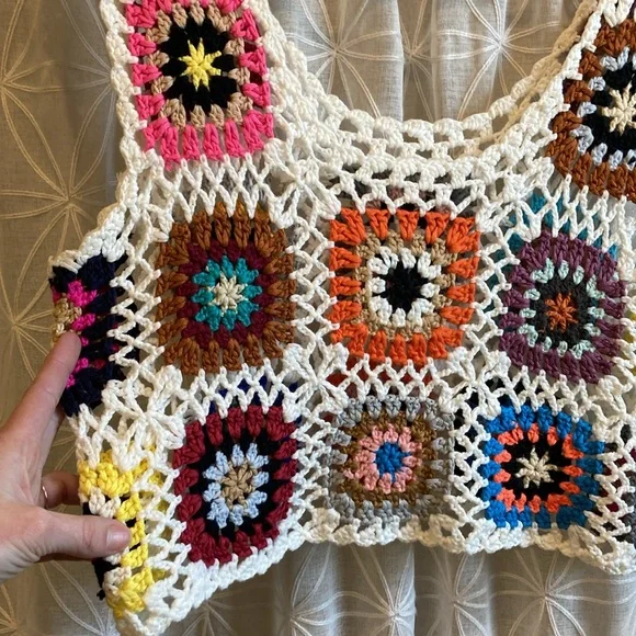 Crotchet Granny Square Tank Top - Picture 2 of 7